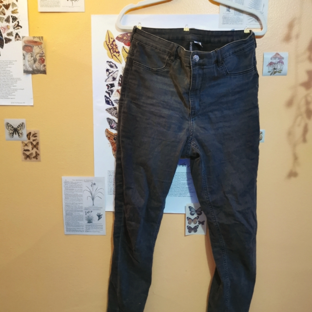 H&M High Waisted Gray Jeans Stretchy Size 10